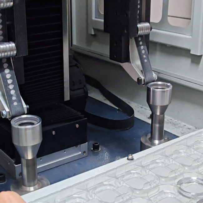 2 ステーション CNC 磨き ブラシング 設備 普通の丸い製品の表面 7